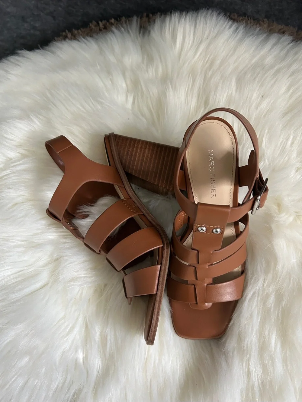 Marc Fisher chic cognac
